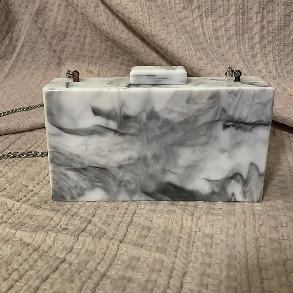 Forever 21 plastic clutch